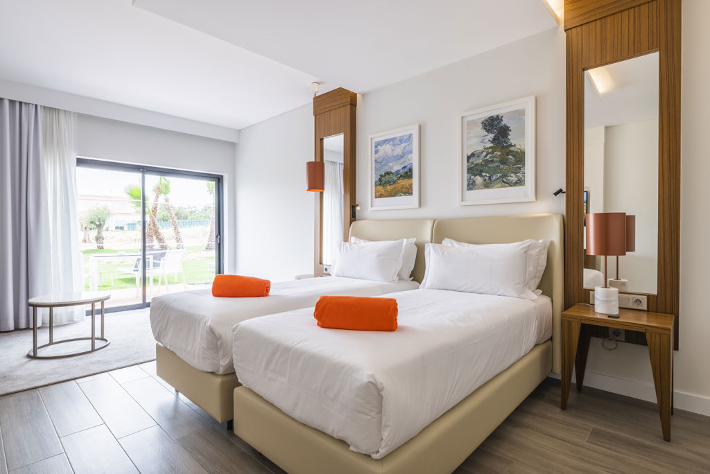 Regency Salgados Logies en ontbijt - Hotel