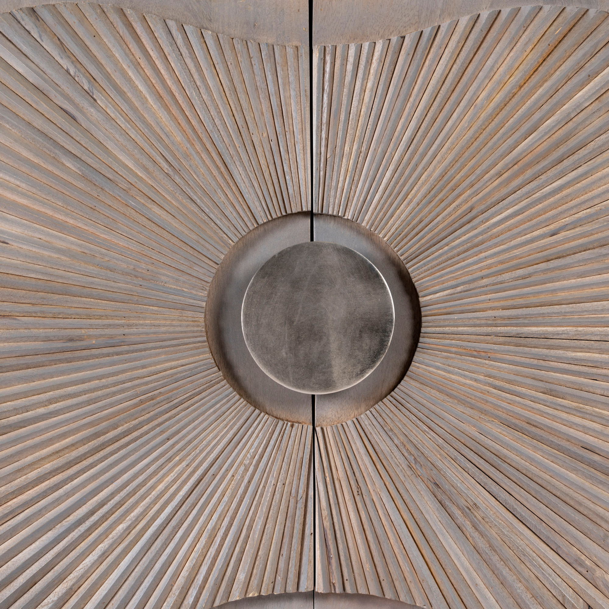 Dressoir Srikantha #1