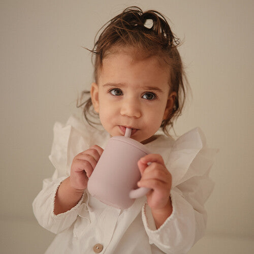 Mushie siliconen kinderbeker met rietje - soft lilac