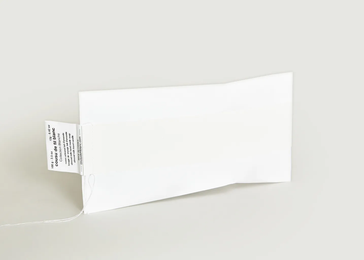 Pochette cadeau (bougie 12g+savon 100g) cousu de fil blanc