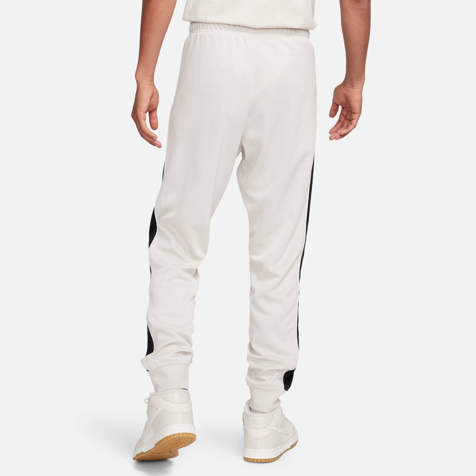 Nike Sportswear| Herren Trainingsjogger