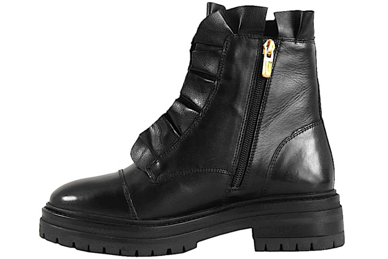 COPENHAGEN SHOES BY JOSEFINE VALENTIN PRETTY