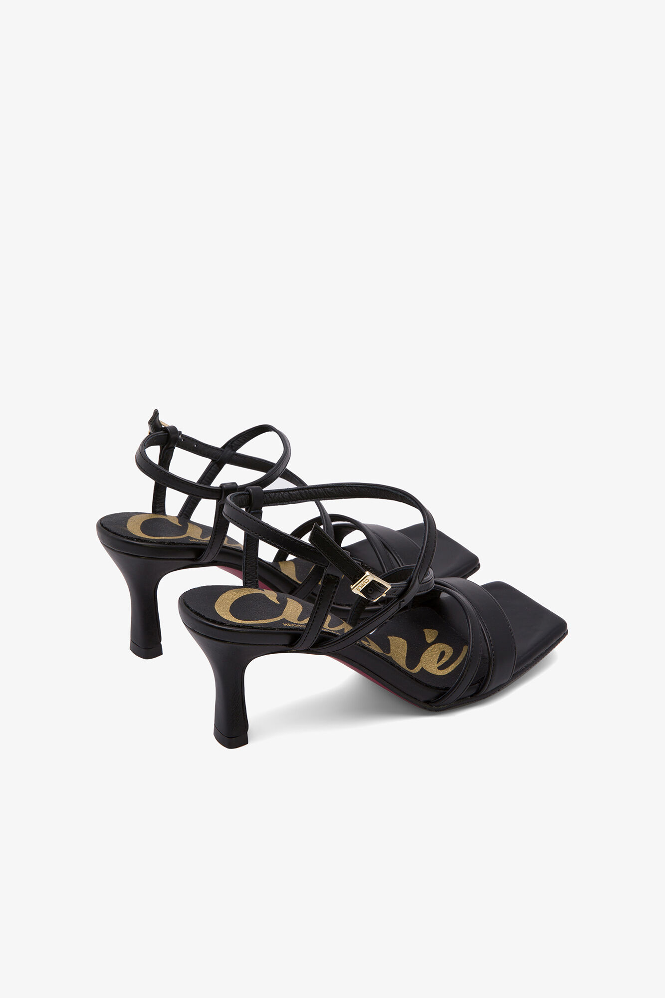 Sandália negra con tacón - Negro
