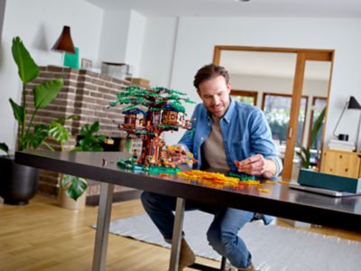 LEGO Boomhut (21318)