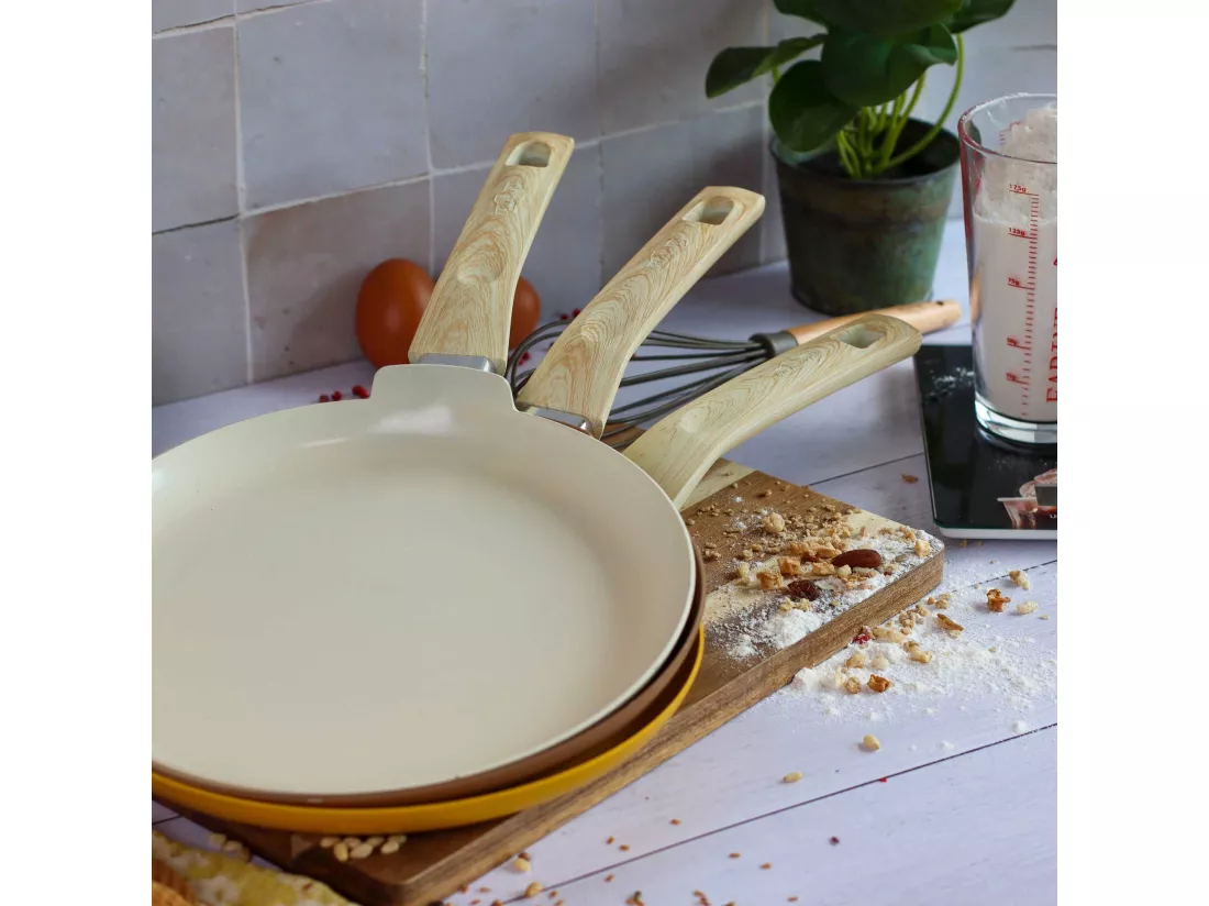 Menastyl - Crepiere 26cm Colorama Creme - En Aluminium - Revetement Antiadhesif En Ceramique