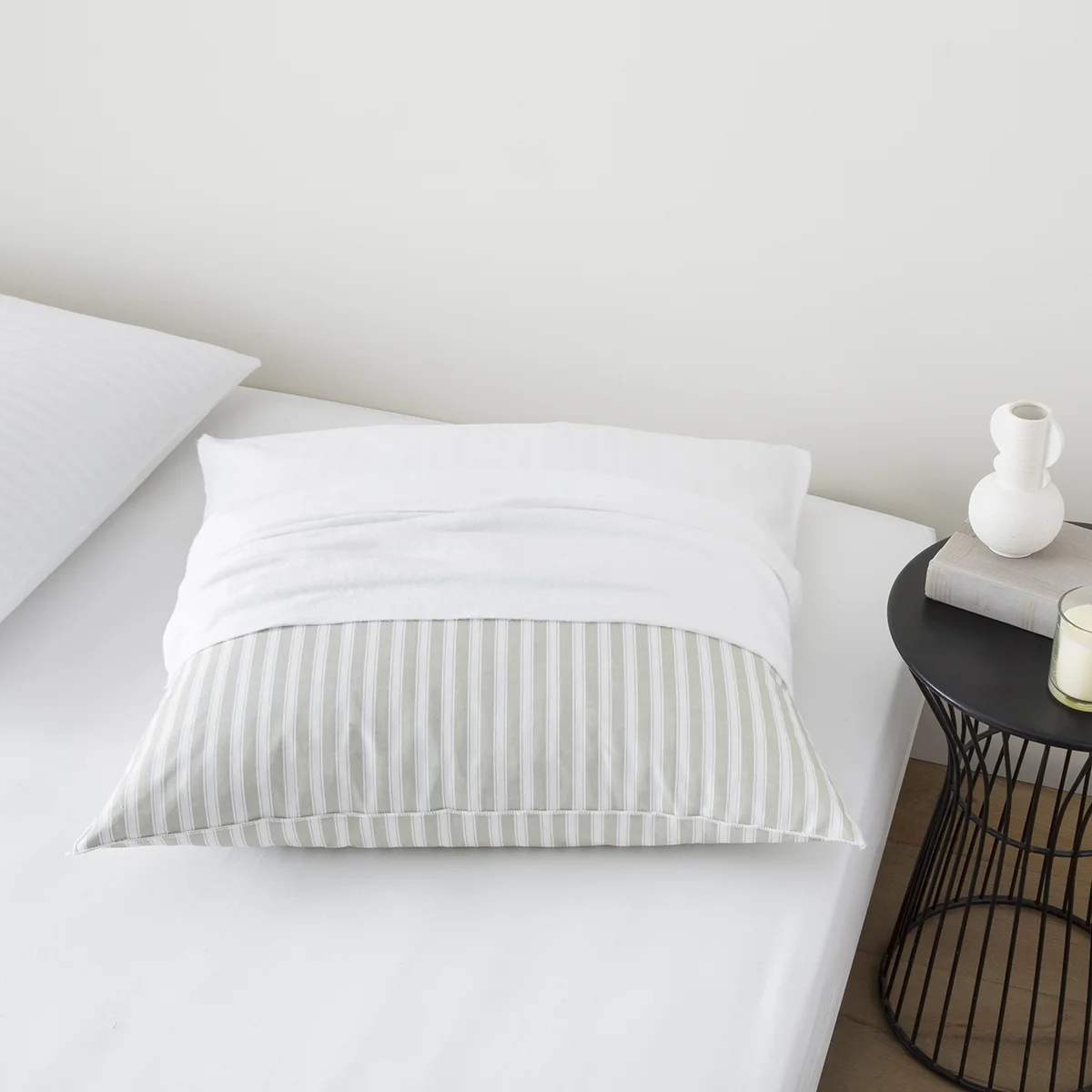 LOT DE 2 PROTÈGE OREILLERS ANTI-ACARIENS ET ABSORBANT