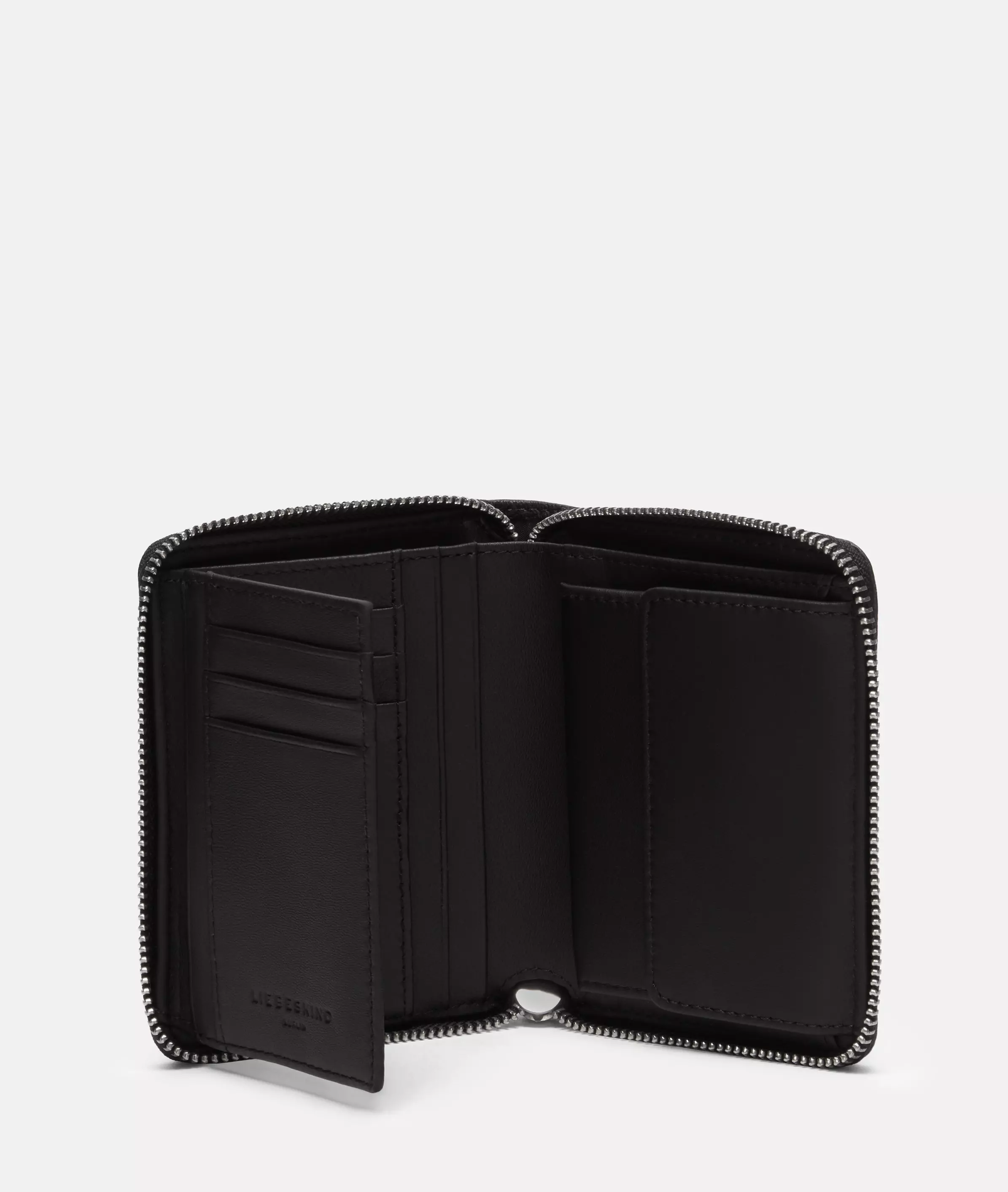 Wallet Spacious leather wallet