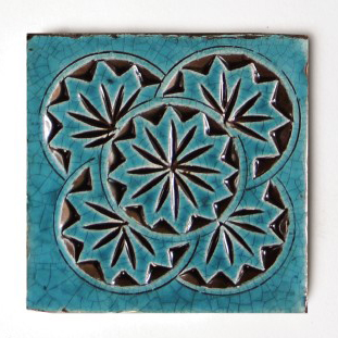 Geprägte Fliese 'Ornement Cinq', türkis, L 10 cm, B 10 cm von fischer's lagerhaus