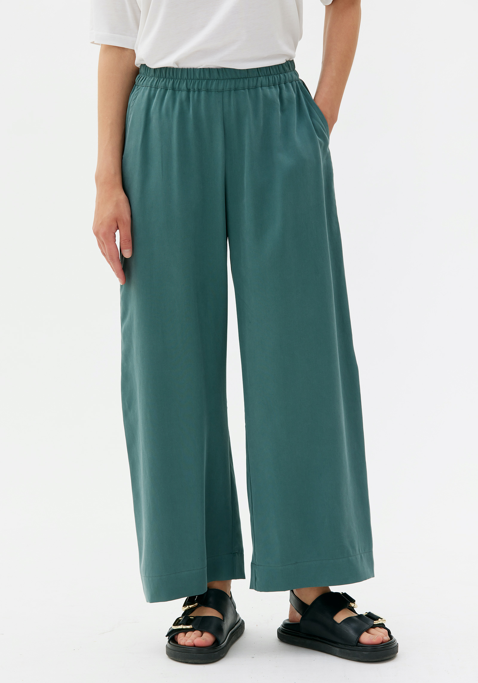 Maska Hose Thea Lagoon Green