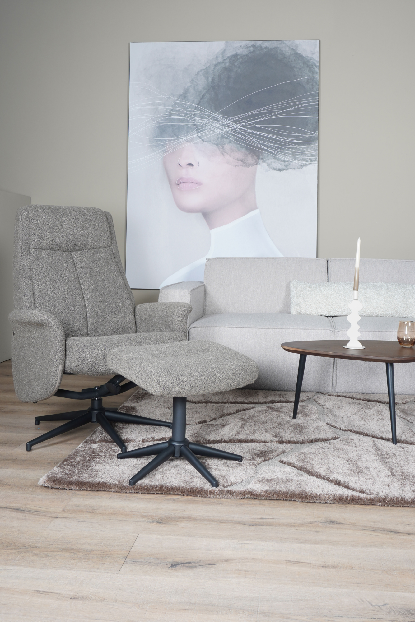 Relaxfauteuil Bindy + Hocker Bouclé Bruin