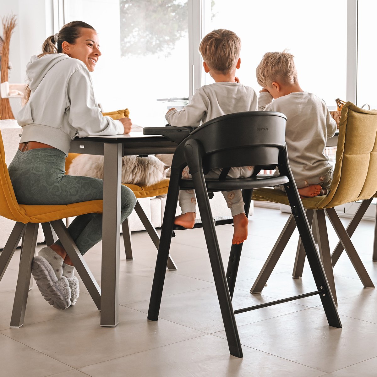Deryan Luxe inklapbare kinderstoel - Black