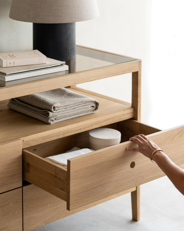 Ethnicraft Spindle dressoir 150x56 naturel eiken