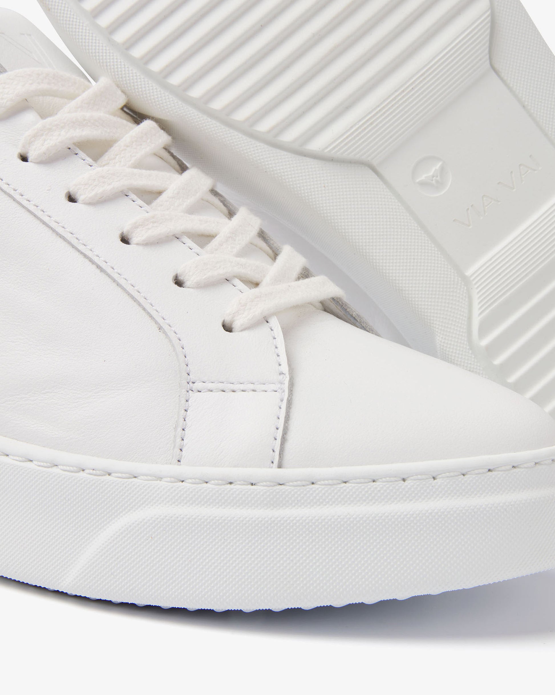VIA VAI white sneakers Juno Uni