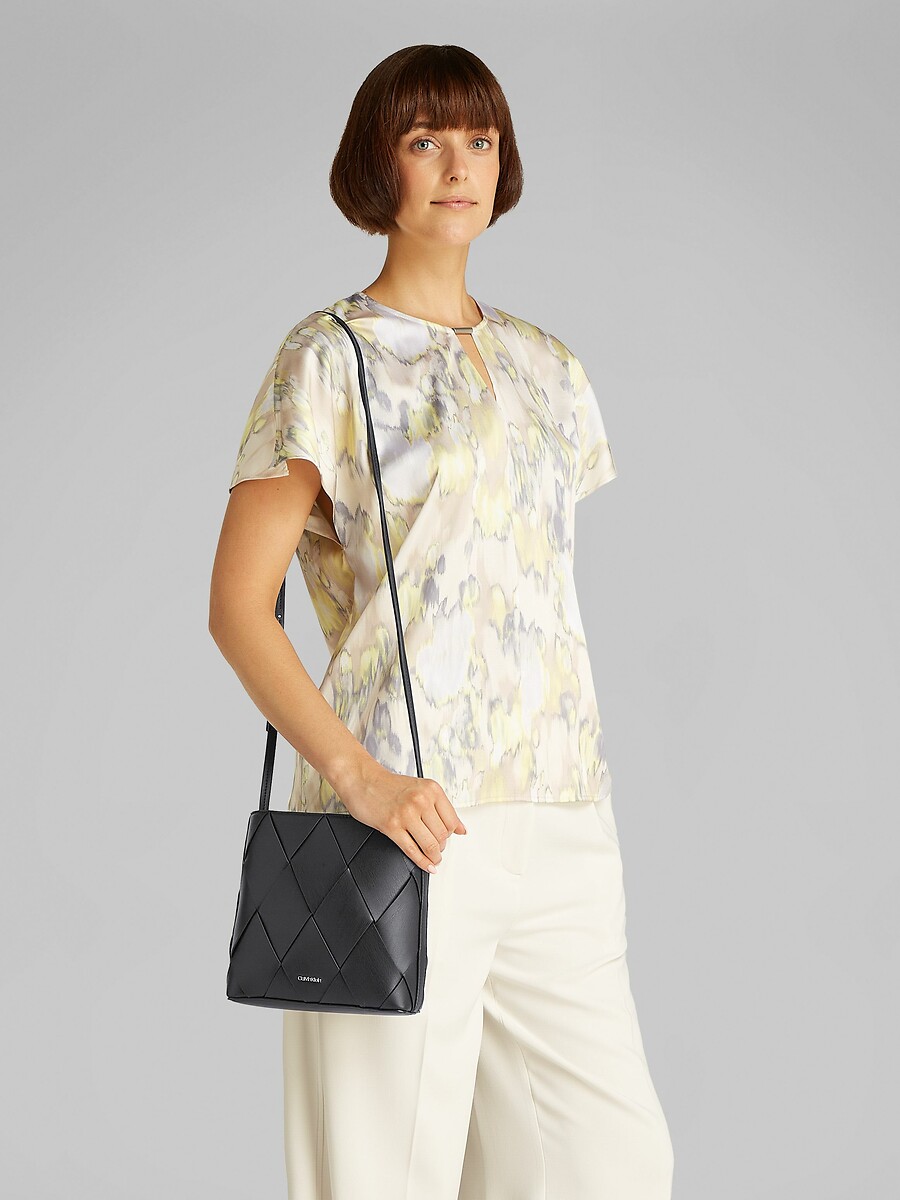 CALVIN KLEIN<br>Bolsa transversal