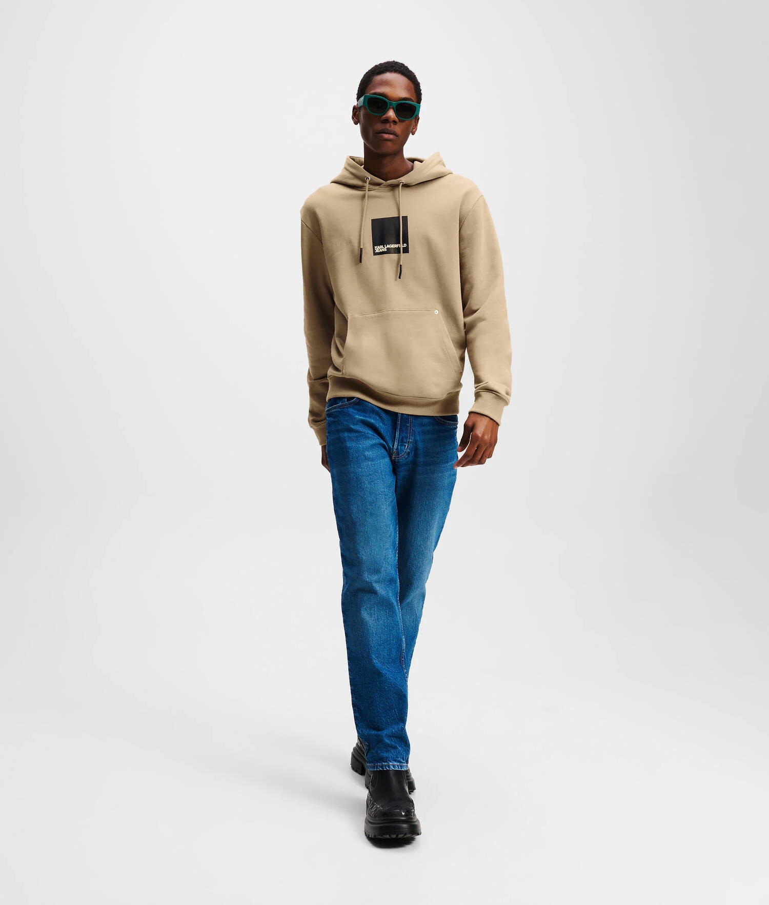 SWEAT À CAPUCHE AVEC LOGO KLJ ENCADRÉ