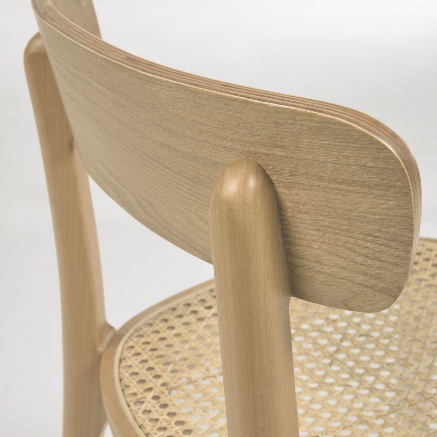 Kave Home Stuhl ROMANE braun Buche massiv/Eichenfurnier/Rattan