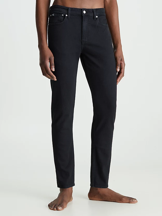 Calça jeans slim tapered
