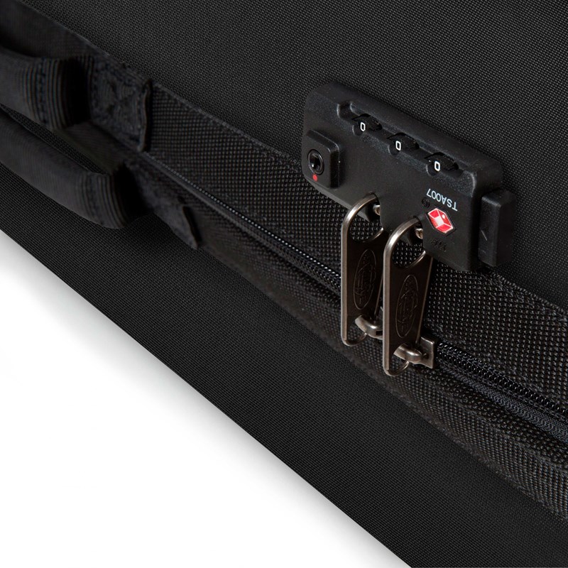 Eastpak<br>Kuffert Tranzshell Str M