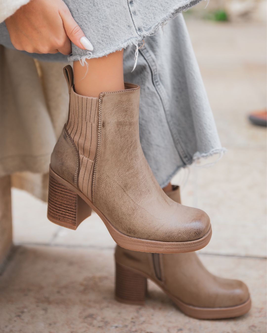 Bottines femme taupe à talon - Lucille