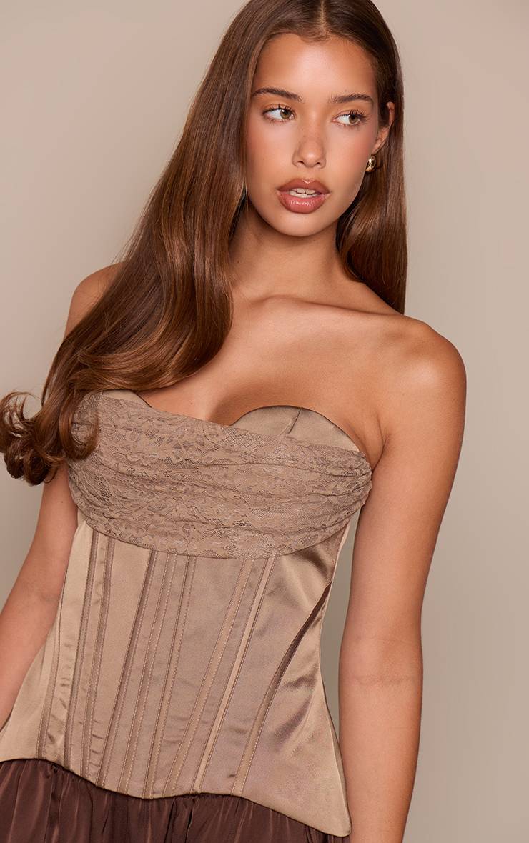 Champignon Corset En Satin À Ourlet Courbé Avec Contraste De Dentelle