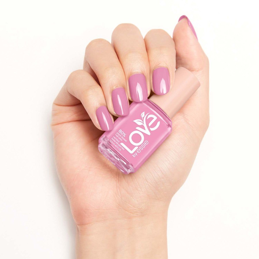 Essie Love By Essie 160 Carefree But Caring 13,5ml