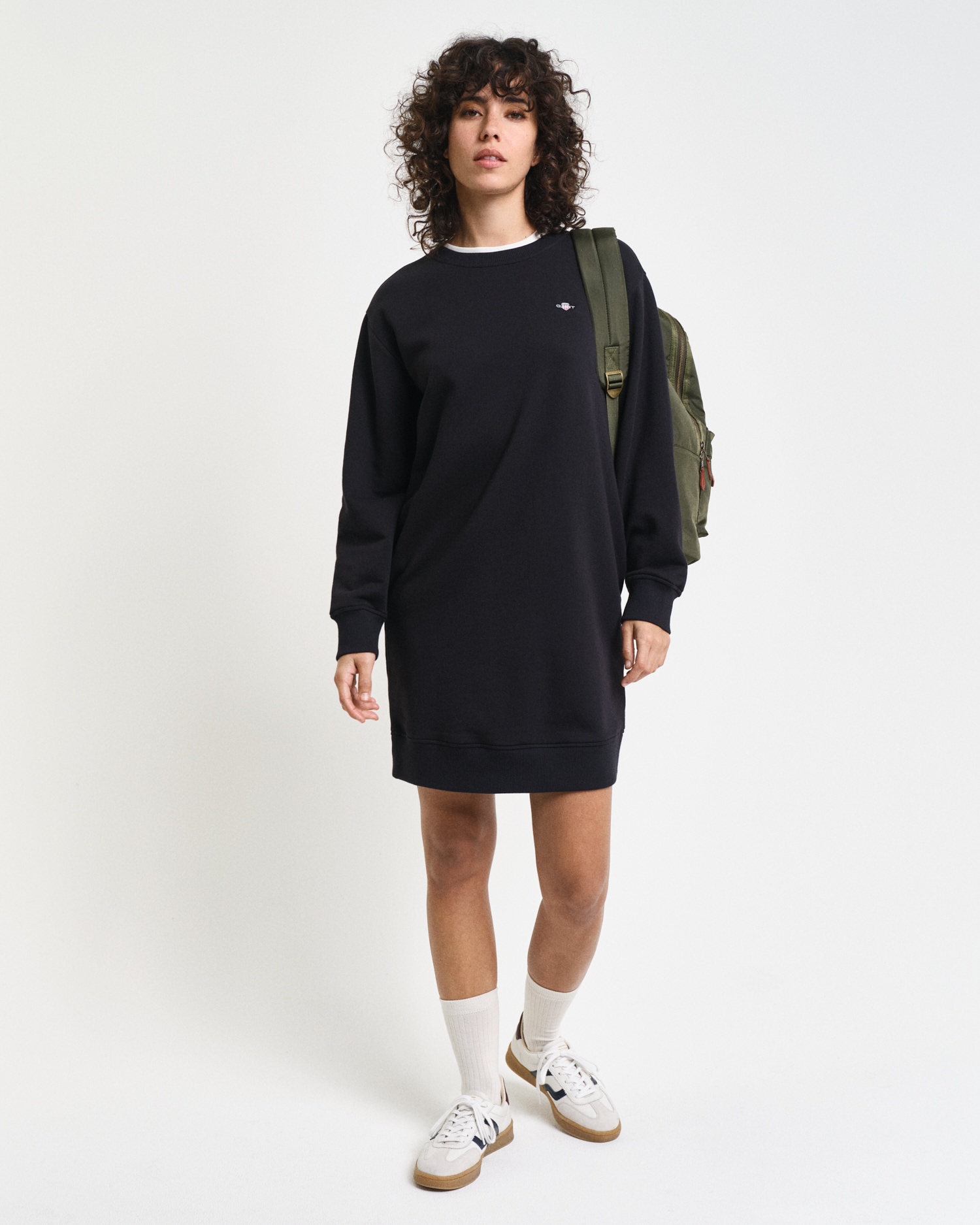Gant Sweatkleid »SHIELD C-NECK SWEAT DRESS« Shield Sweatkleid mit Rundhalsausschnitt