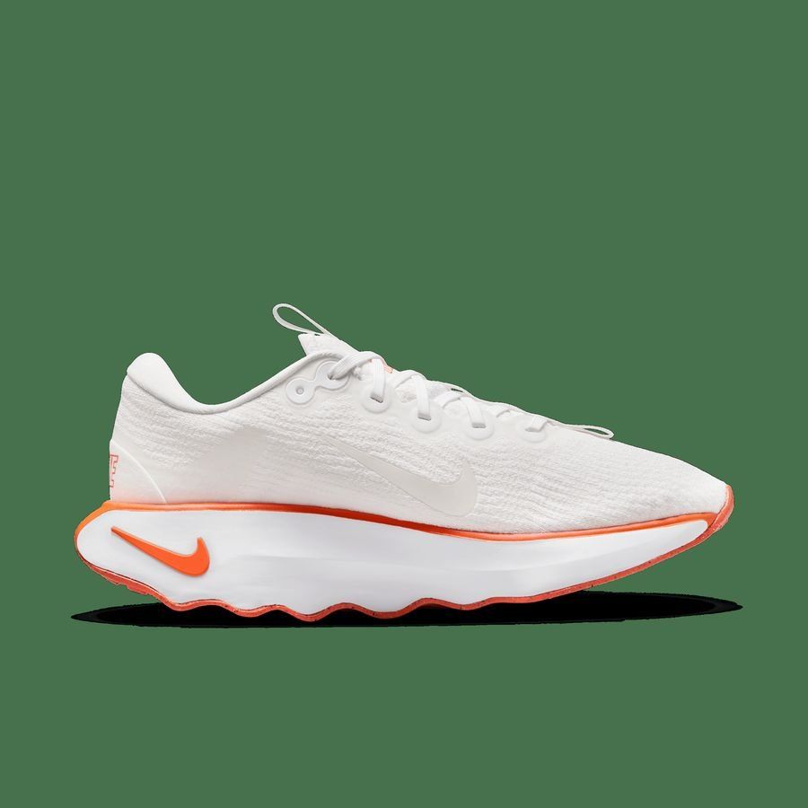 Nike Motiva