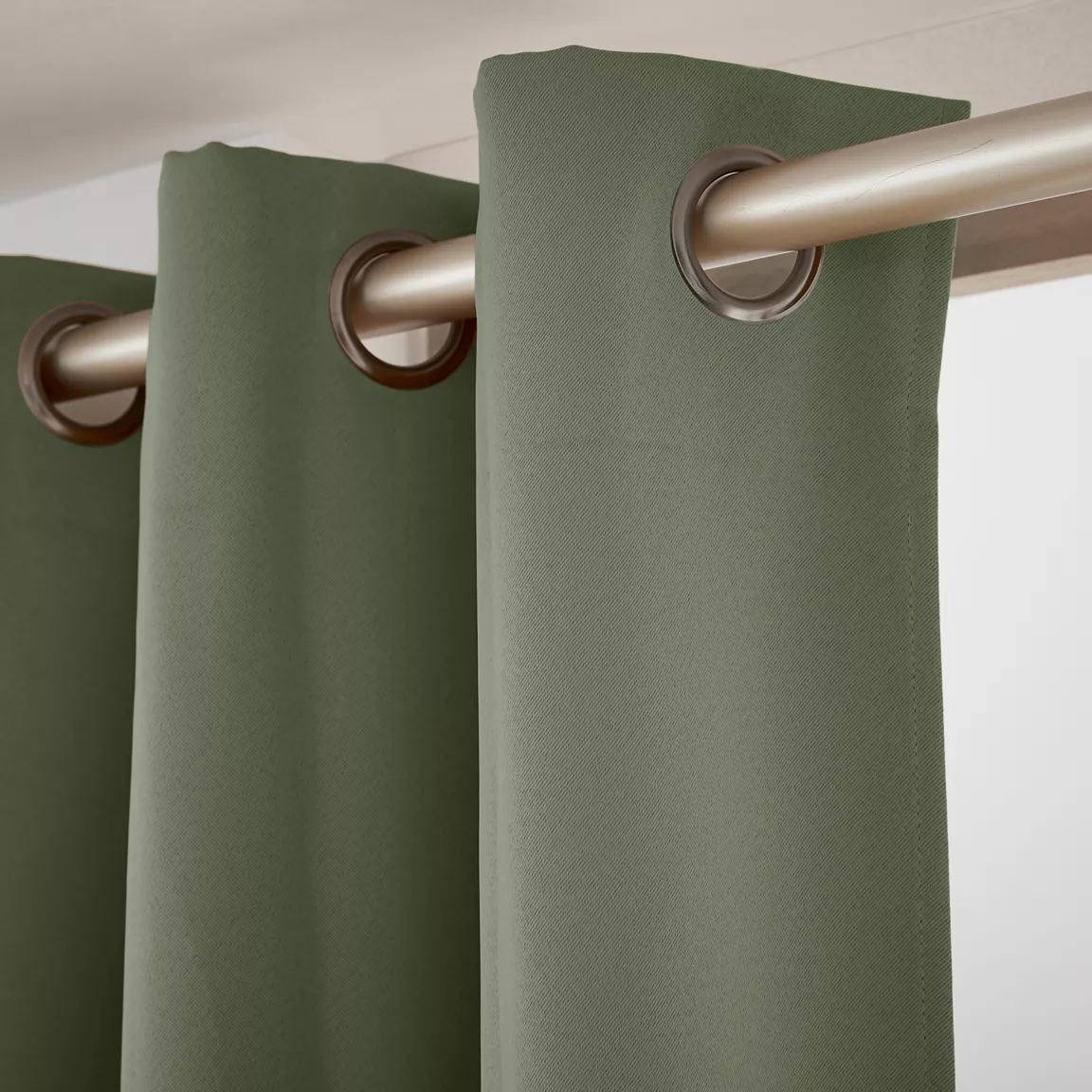 Rideau obscurcissant (140 x 180 cm) Dark Vert kaki
