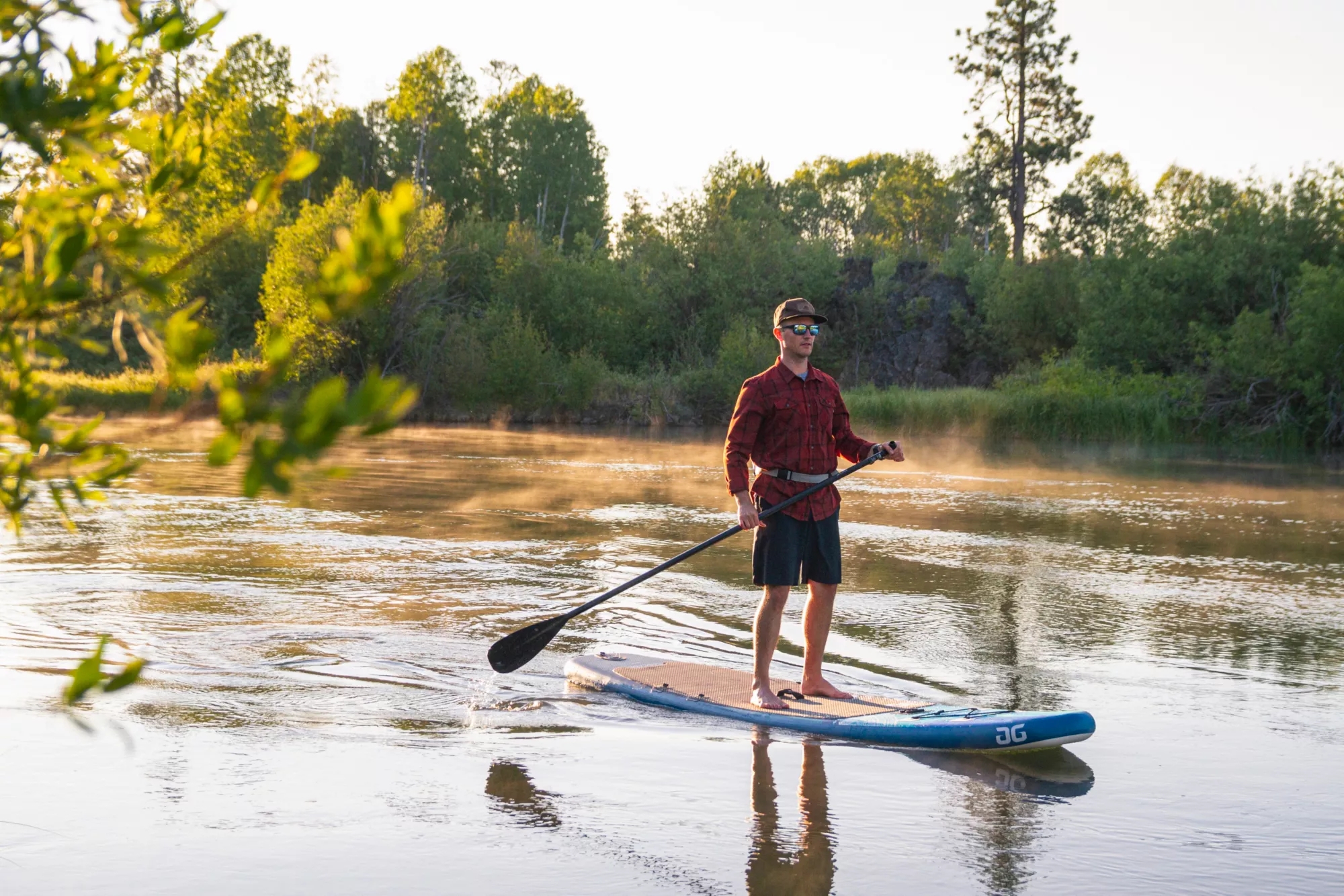 Aquaglide Cascade 11' Inflatable Stand-Up Paddle Board Package