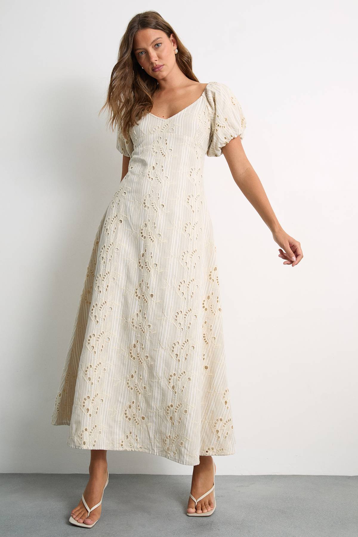 Warehouse Robe Midi En Coton Rayé Avec Broderie Anglaise