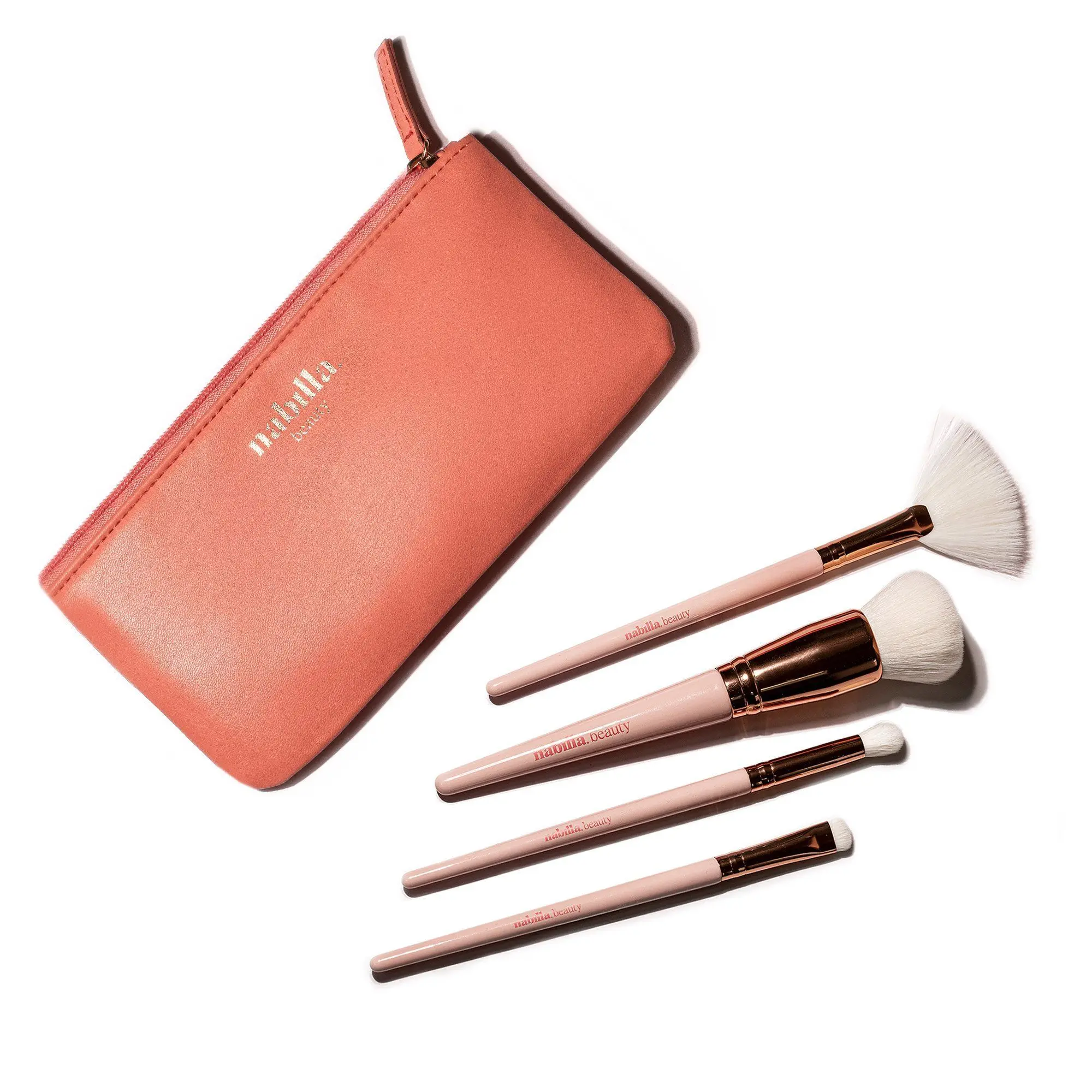 Nabilla Beauty - Set de pinceaux 4 pinceaux & 1 trousse- Sets
