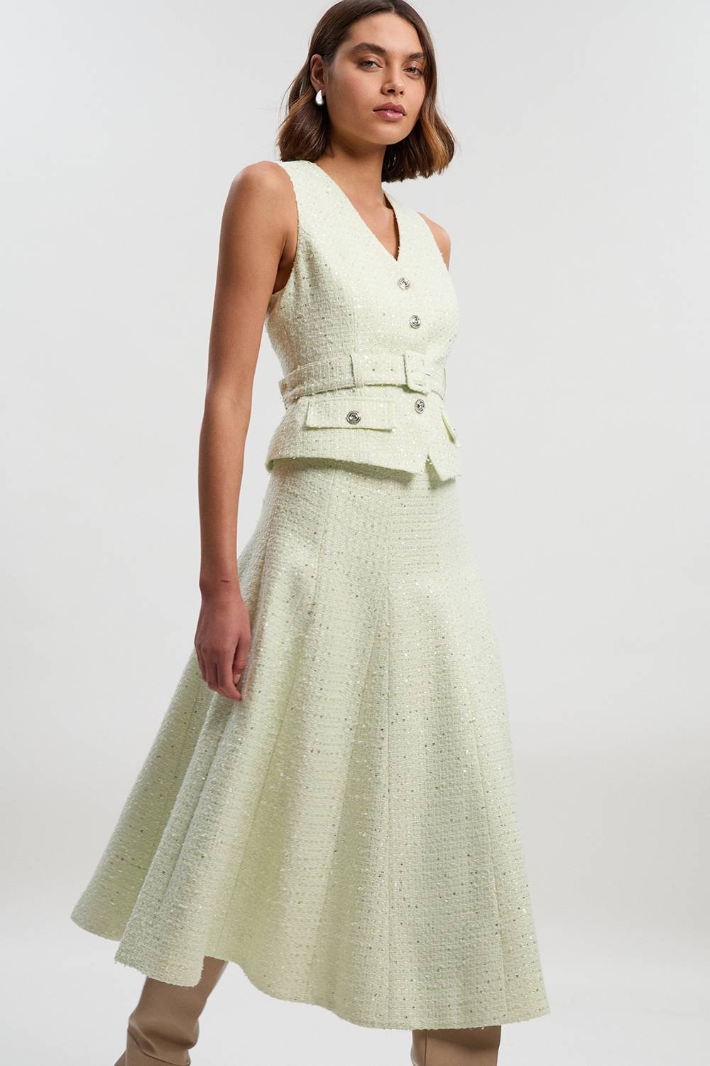 KarenMillen Robe Midi Évasée Sans Manches en Mélange Satin et Bouclé Ajustée