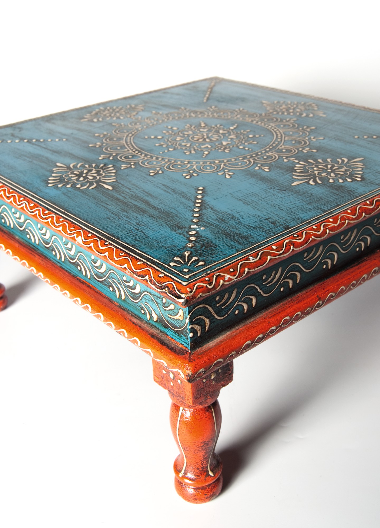 Teetisch 'Bajot', blau, orange, L 36 cm, B 36 cm, H 17 cm von fischer's lagerhaus