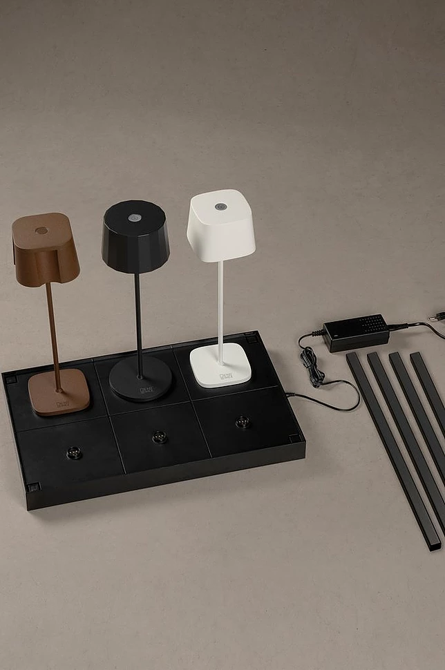Ladeplate USB høyde 4 cm