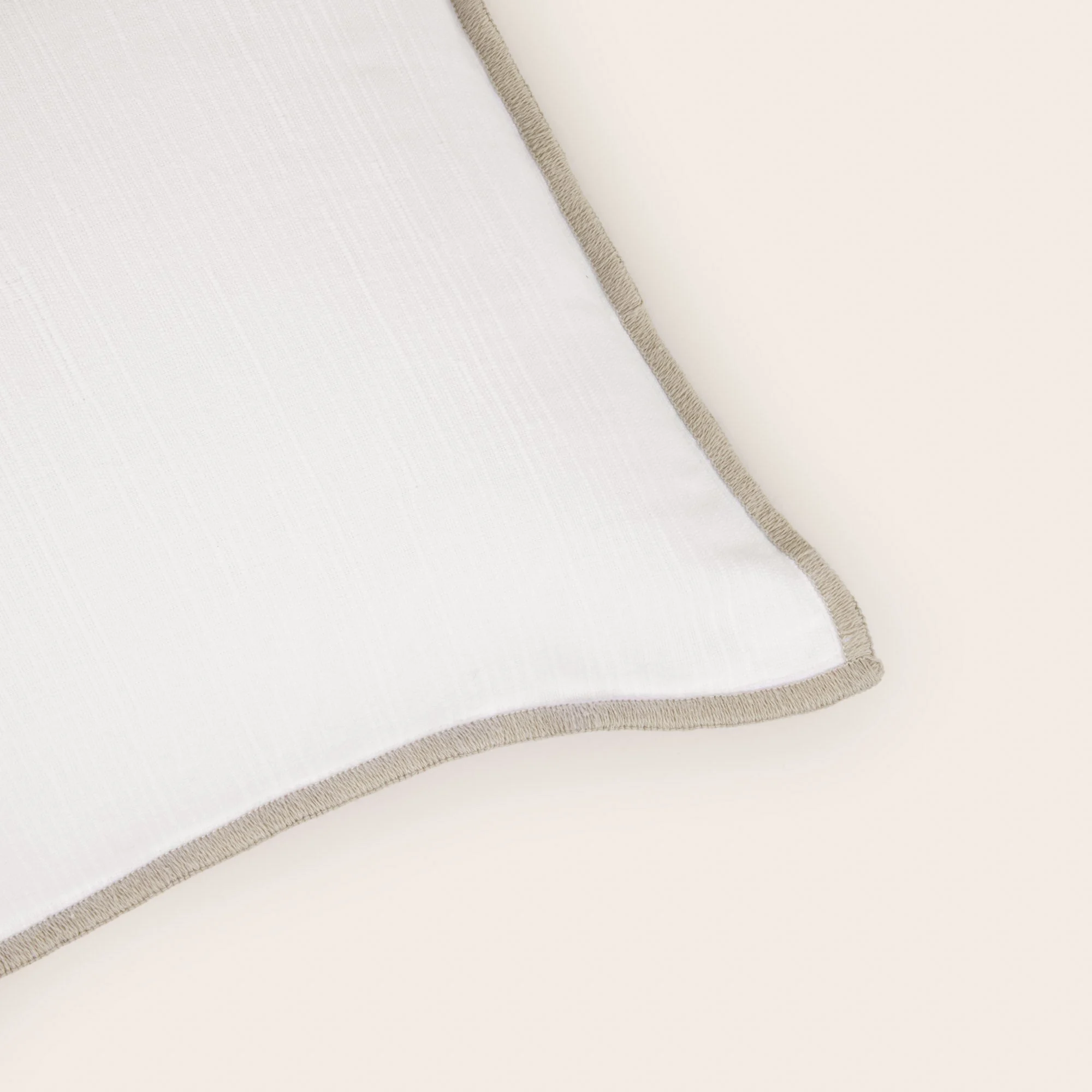 TOINON - Housse de coussin | Blanc