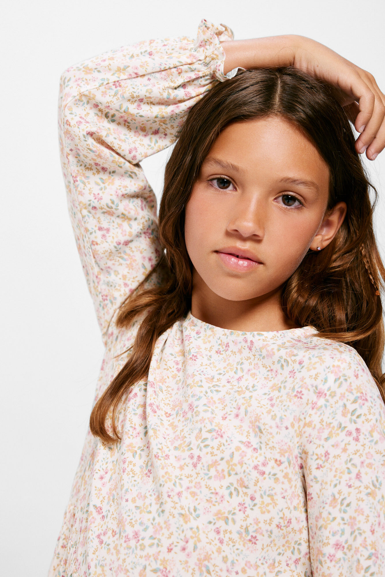 Vestido floral bege para meninas