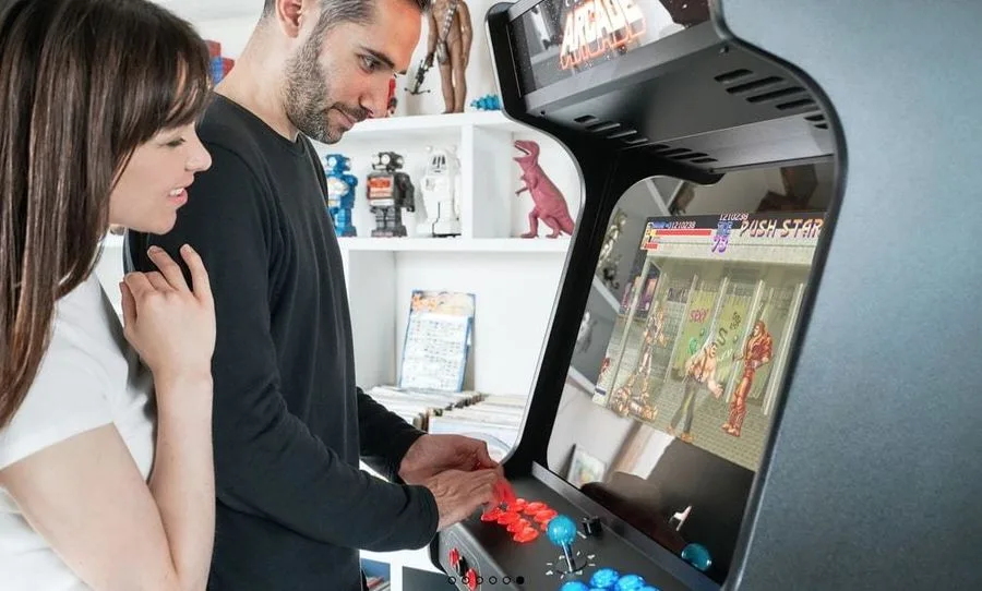 Neo Legend Classic Arcade Expert - Kiss kiss Bang Bang by Butcher Billy Bornes d'arcade