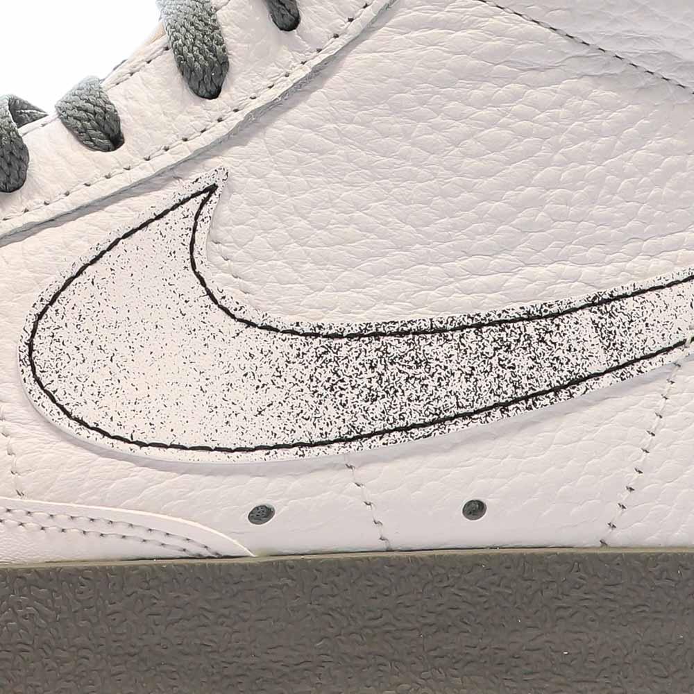 Nike Baskets Blanche/Gris Homme Nike Blazer Mid 77