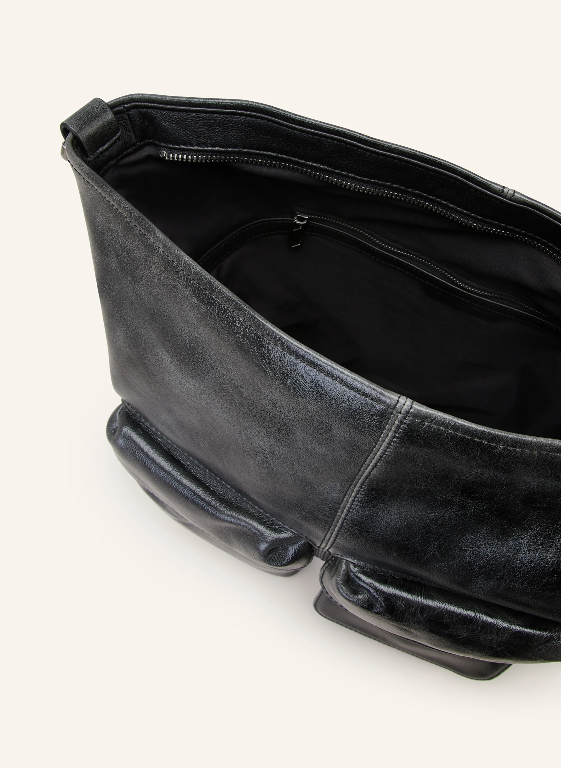 LIEBESKIND Handtasche LK 204 MEDIUM