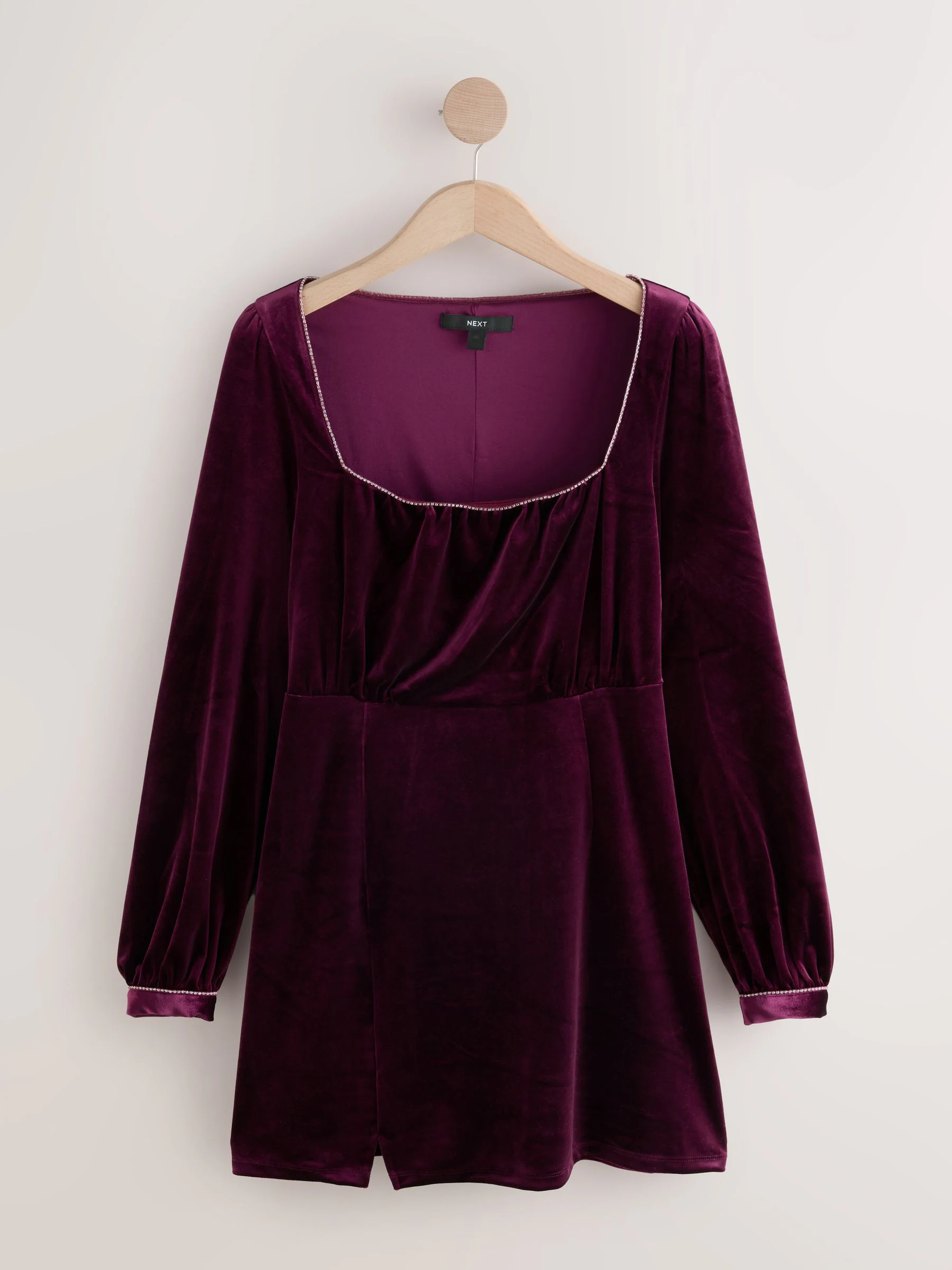Bordeauxrood - Embellished Neckline Velvet Long Sleeve Mini Dress