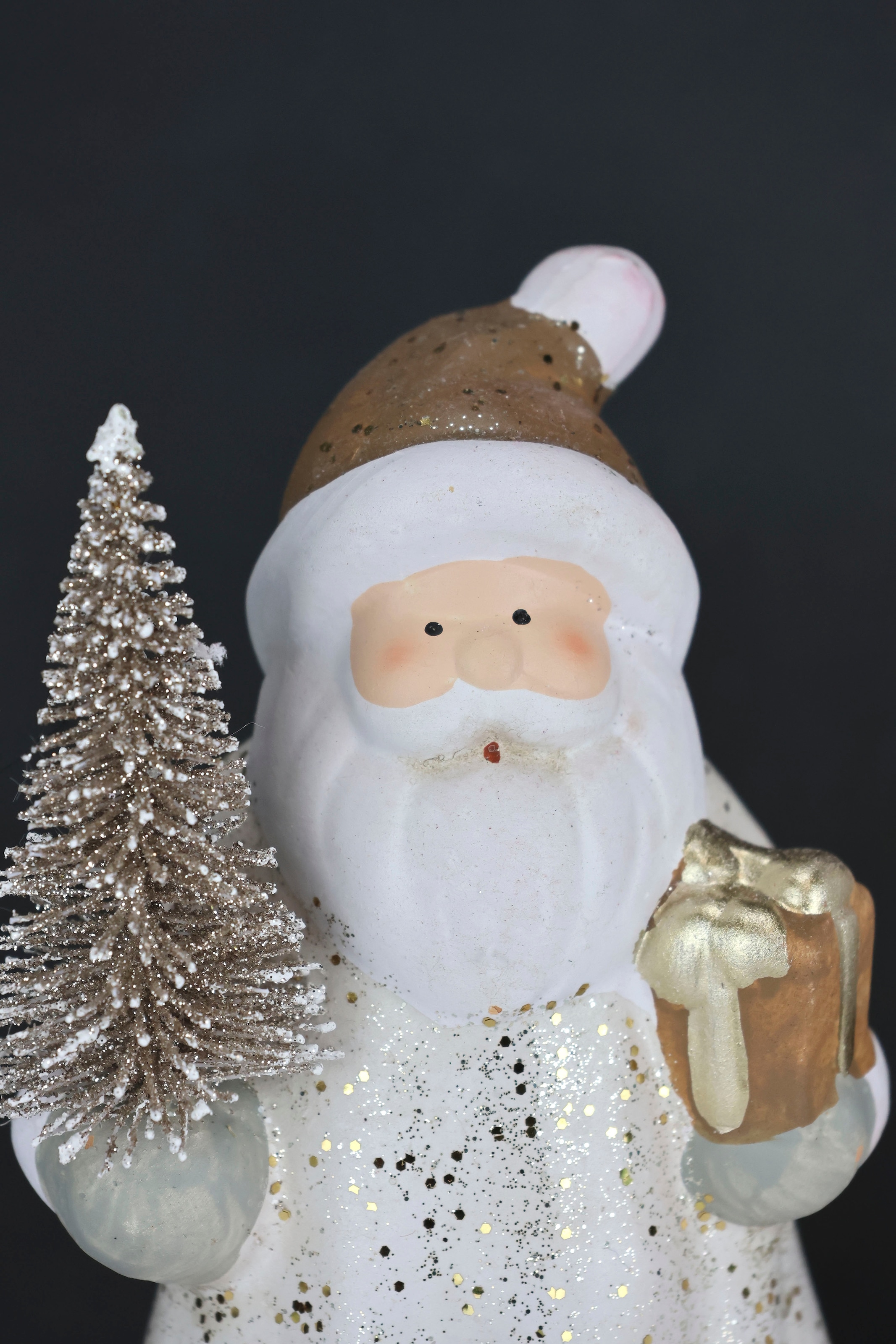 I.GE.A. Dekofigur »Nikolaus aus Keramik, 2er Set« Mit Baum Laterne Geschenk Figur Dekoration Weihnachtsdeko