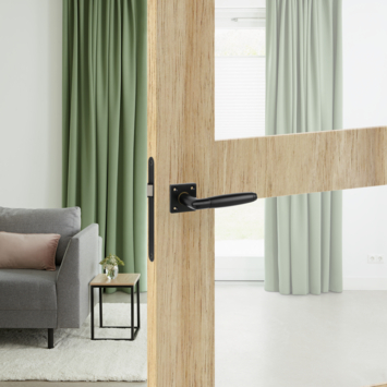 Karwei deurkruk set Lopes vierkant rozet zwart messing
