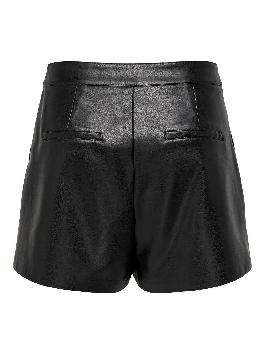 ONLTRICIA Mittlere Taille Baggy Fit Kunstledershorts Black