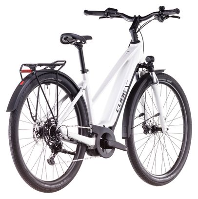 VTC Électrique Cube Touring Hybrid One 500 Trapeze Shimano Cues 9V 500 Wh 700 mm Blanc Cotton Gris 2025