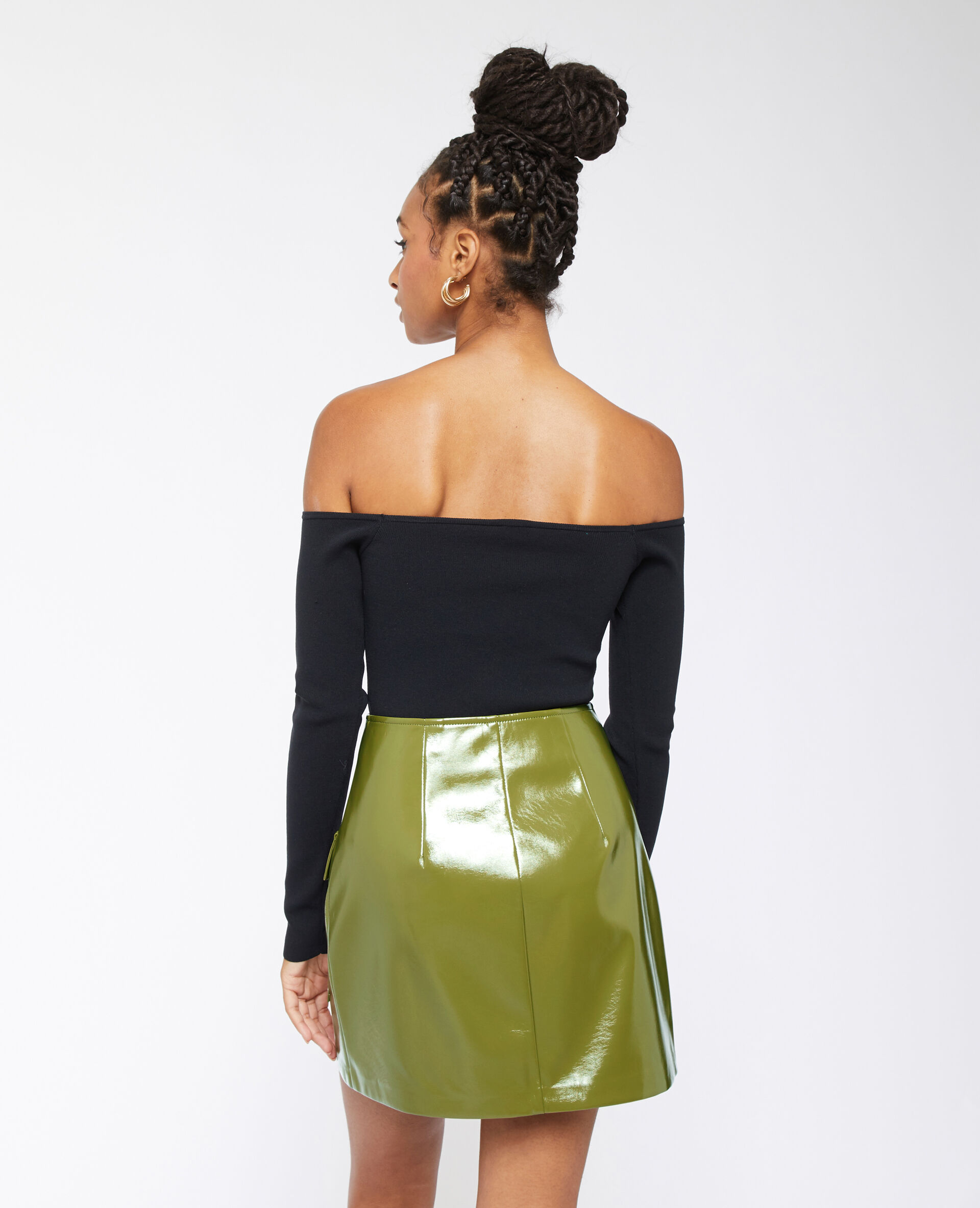 Jupe courte zippée en vinyle - Vert olive