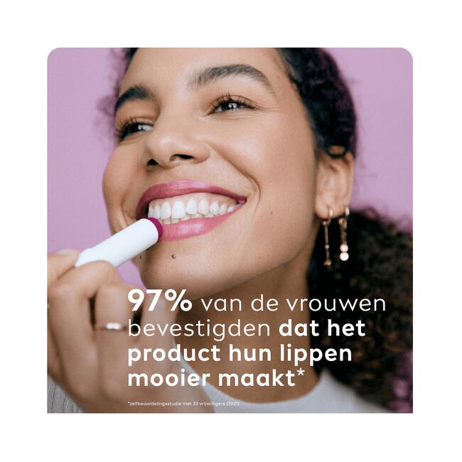 Labello Blackberry Shine Lippenbalsem 24u Hydratatie Bordeauxrood 1 Stuk