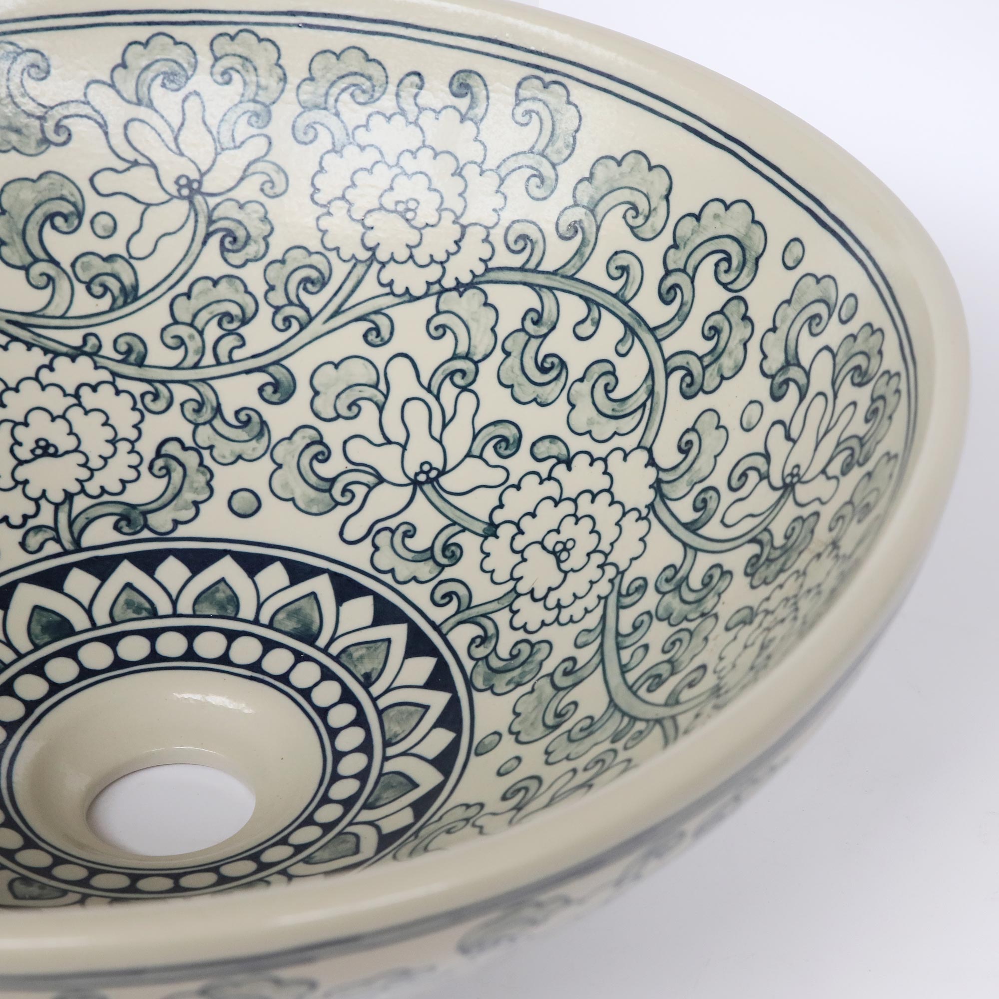 Keramik-Aufsatzwaschbecken 'Floral', hellgrau, blau, Ø 41 cm, H 15 cm von fischer's lagerhaus
