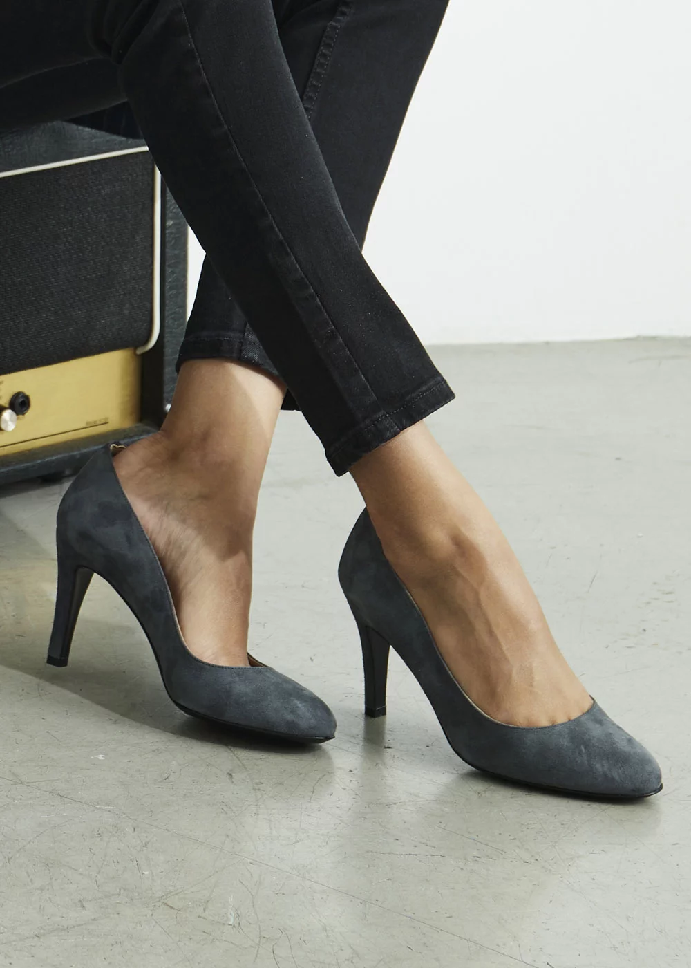 ESCARPIN NABIA VELOURS GRIS