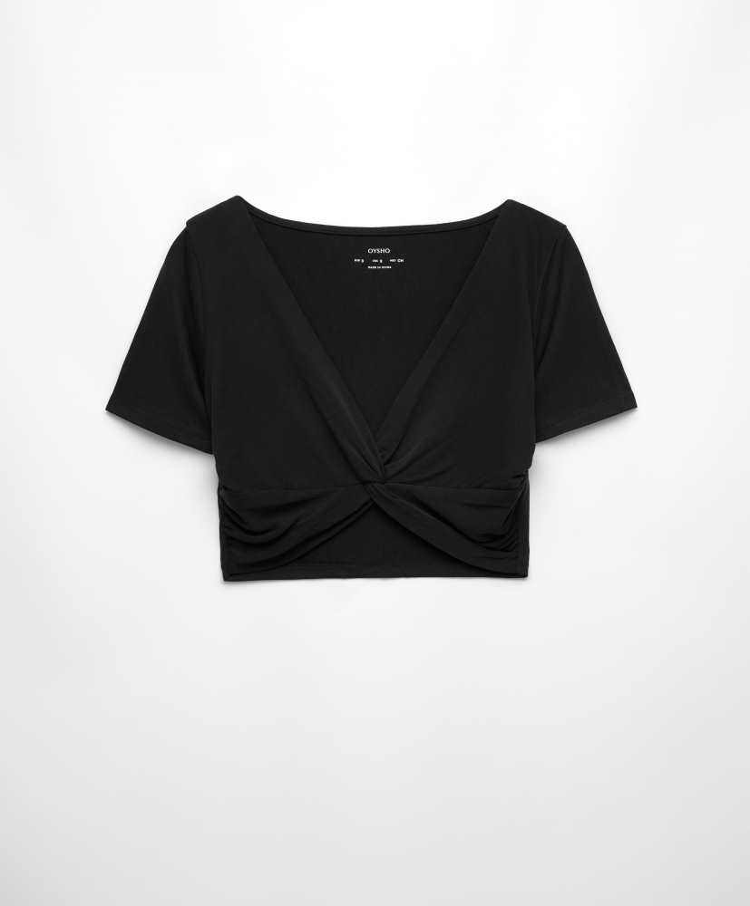 Top cropped com detalhe em modal