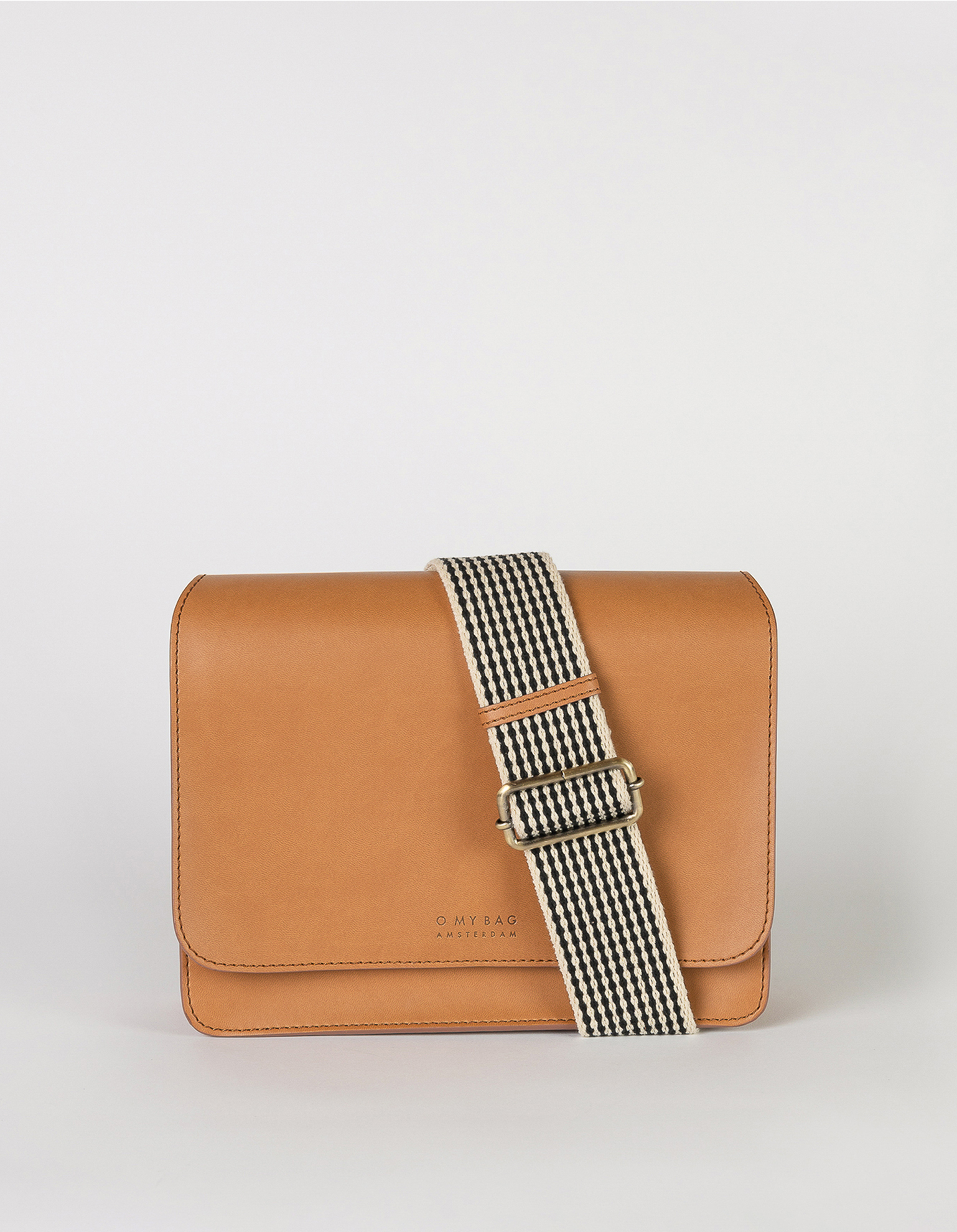 Audrey - Cognac Vegan Uppeal™